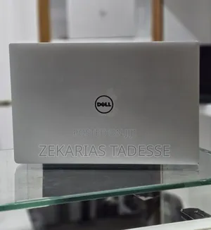 New Laptop Dell Precision 5520 16GB Intel Core i7 SSD 512GB
