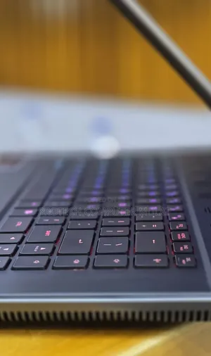 New Laptop Alienware X16 r1 16GB Intel Core i9 SSD 1T