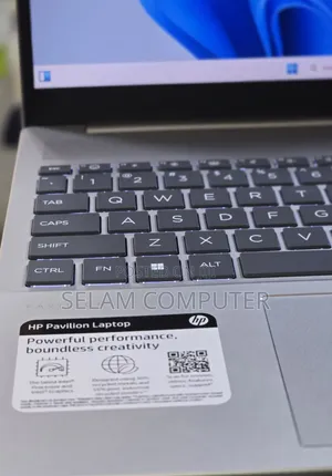 New Laptop HP Pavilion 15 16GB Intel Core Ultra 5 SSD 512GB