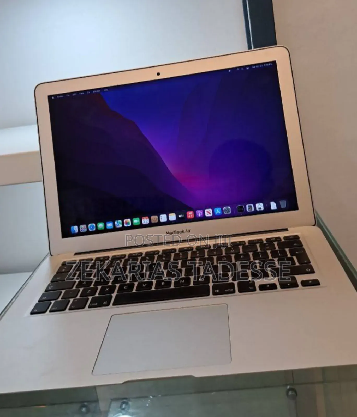 New Laptop Apple MacBook Air 2017 8GB Intel Core i5 SSD 128GB