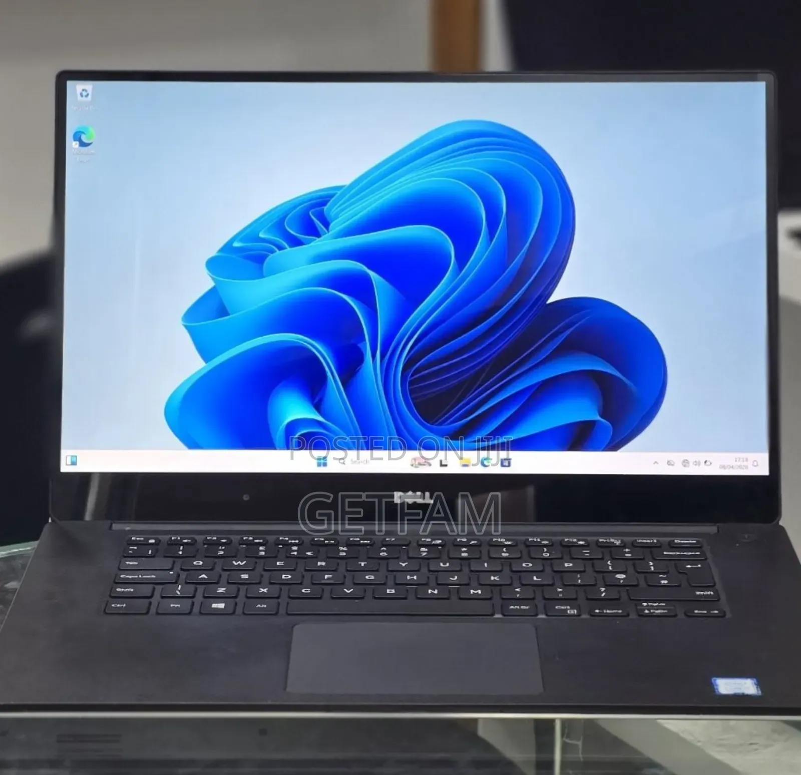 New Laptop Dell Latitude 5530 16GB Intel Core i7 SSD 512GB