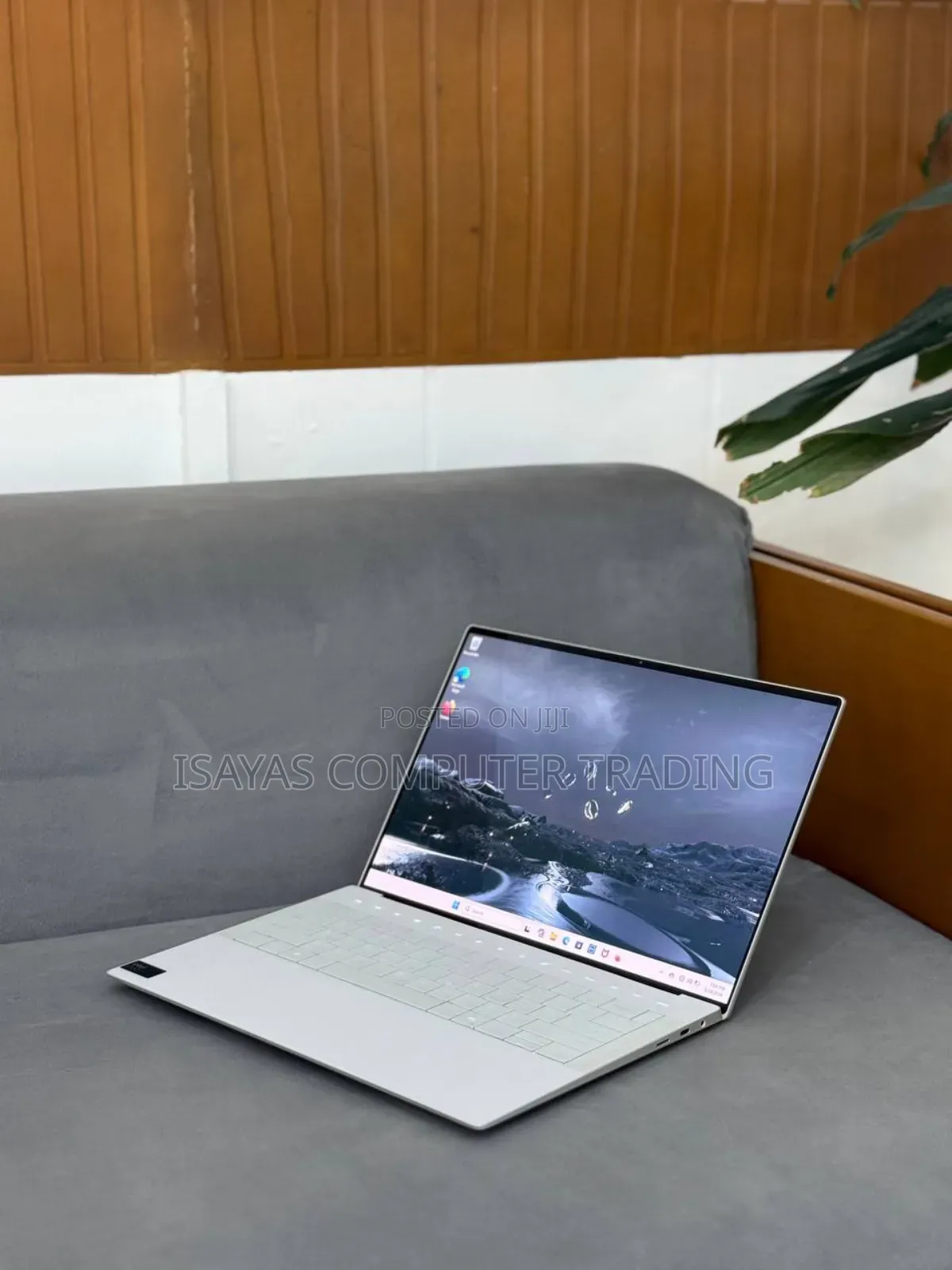 New Laptop Dell XPS 14 (L401X) 32GB Intel Core Ultra 7 SSD 1T