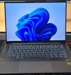 New Laptop Lenovo 16GB AMD Ryzen 7 SSD 512GB