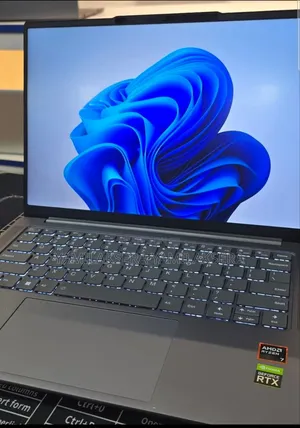 New Laptop Lenovo 16GB AMD Ryzen 7 SSD 512GB