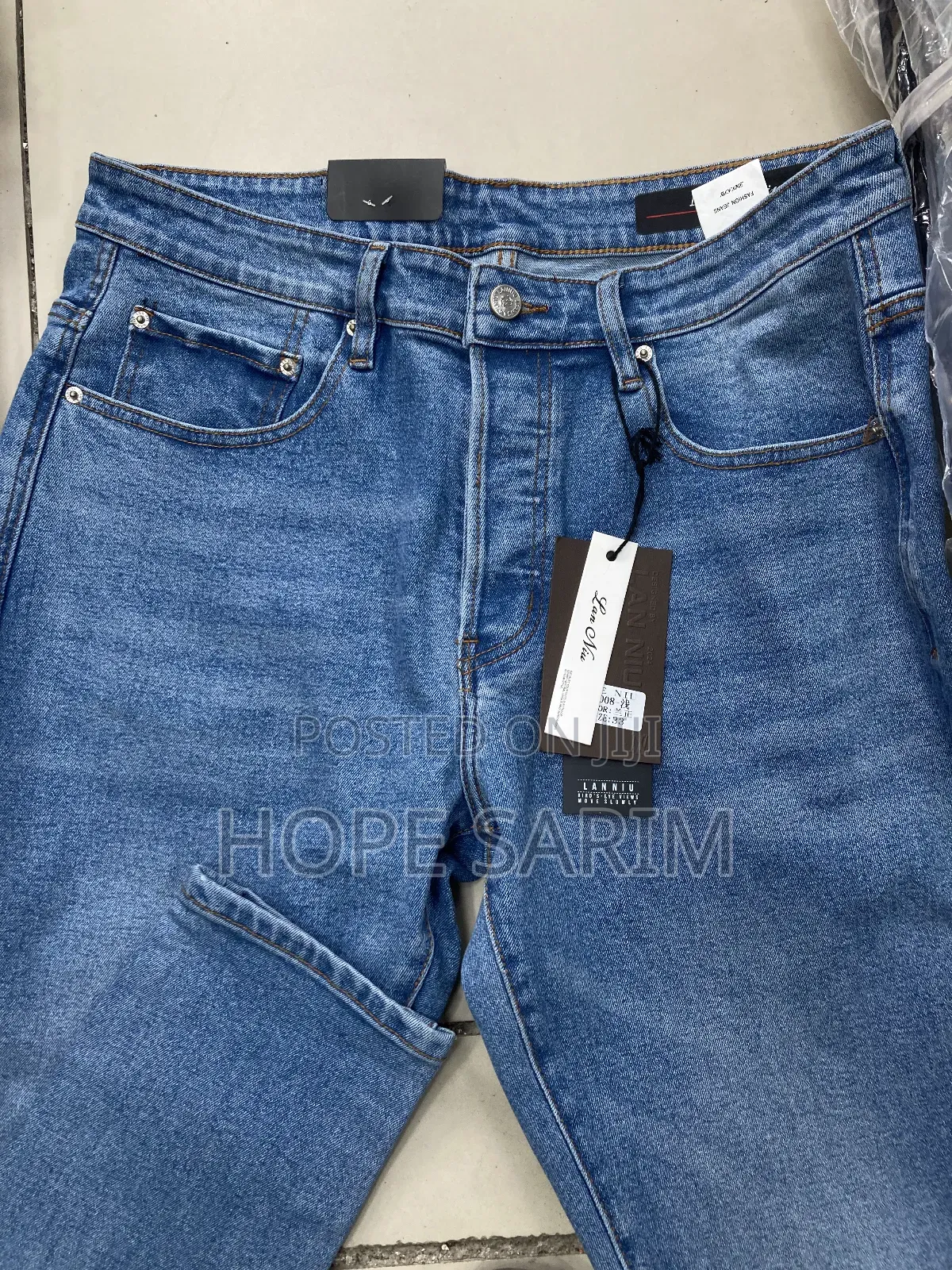 Stylish Lan Niu Men's Denim Jeans