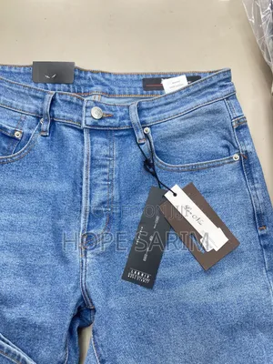 Stylish Lan Niu Men's Denim Jeans