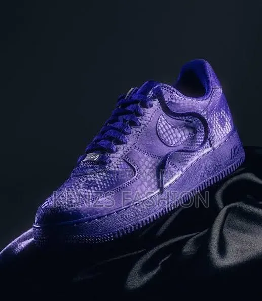 Limied Edition - Nike Airforce 1: Kobe/Purple
