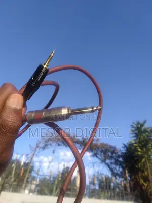Banana Jak to Earphone Jak Mixer Cable Original 2 Meter Aux Cable