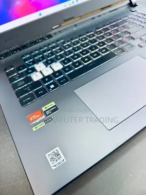 New Laptop Asus ROG Strix G17 16GB AMD Ryzen 9 SSD 1T