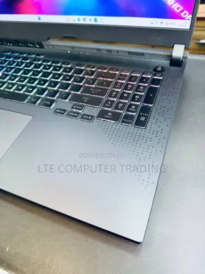 New Laptop Asus ROG Strix G17 16GB AMD Ryzen 9 SSD 1T
