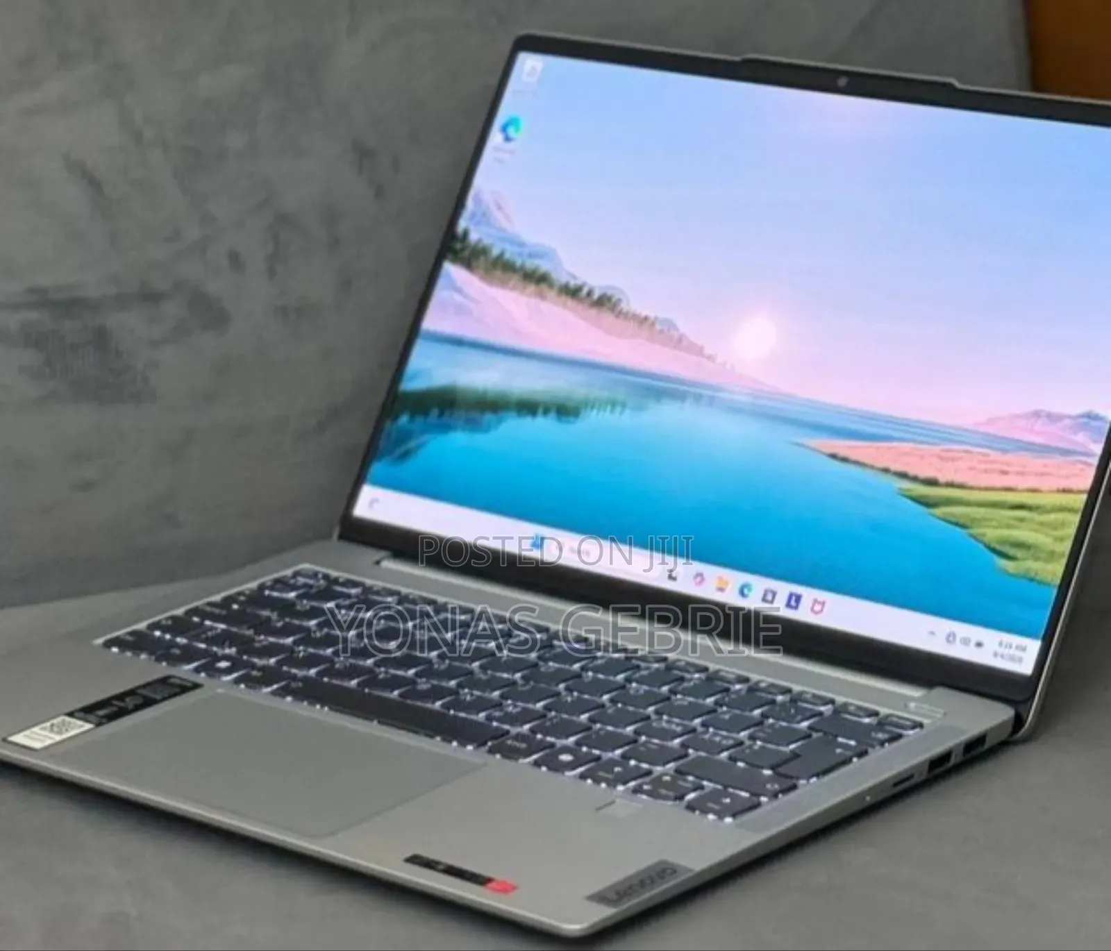 New Laptop Lenovo 16GB SSD 512GB