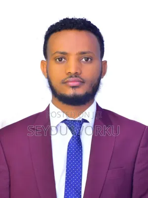 Dermatologist ( የቆዳ ህክምና ስፔሻሊስት )