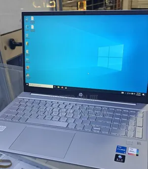 New Laptop HP Stream Notebook 16GB Intel Core i5 SSD 512GB