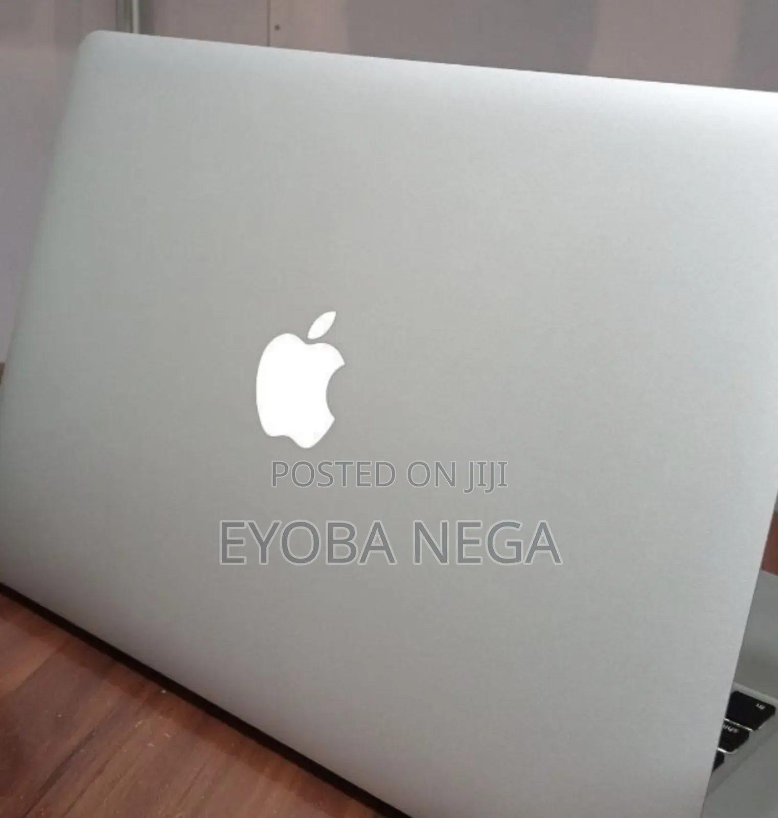 Laptop Apple MacBook Air 2015 8GB Intel Core i5 SSD 128GB