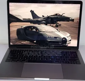 New Laptop Apple MacBook 8GB Intel Core i5 SSD 256GB