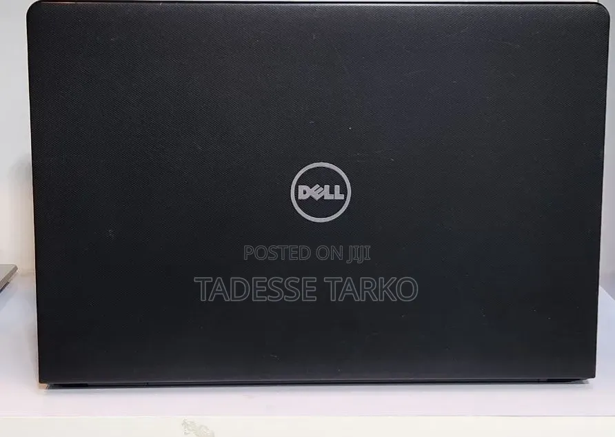 New Laptop Dell Vostro 15 3000 4GB Intel Core i5 HDD 500GB
