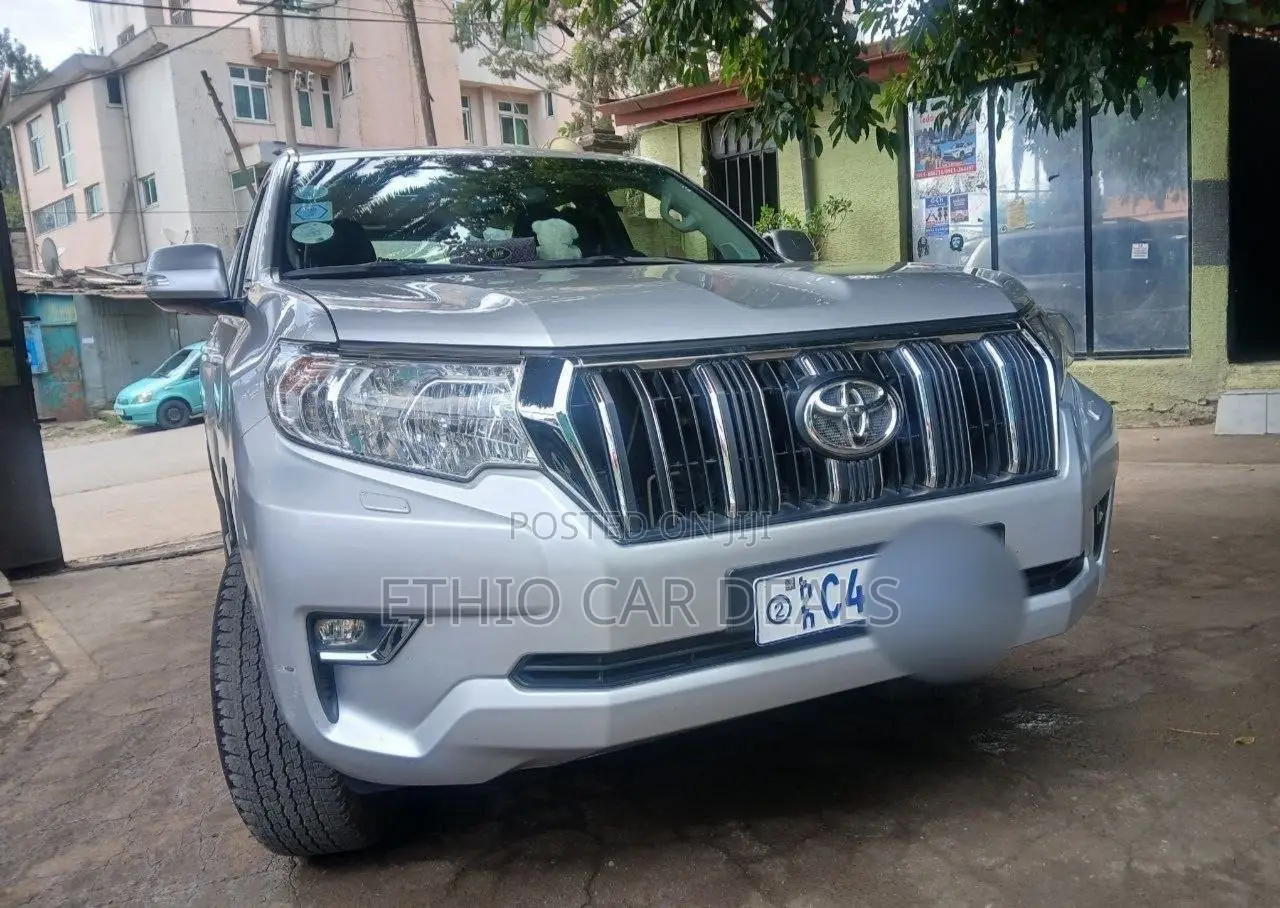 Toyota Land Cruiser Prado 2020 Silver