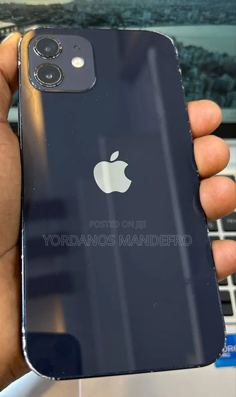 New Apple iPhone 12 64 GB Black
