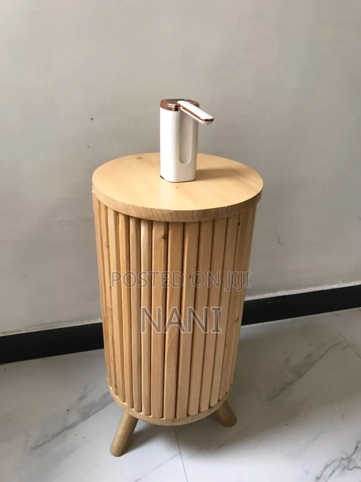 Water Jar Holder