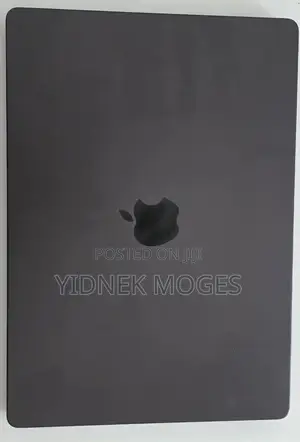 New Apple MacBook Pro 2025 M5 14-inch 16GB Apple M5 Pro SSD 512GB