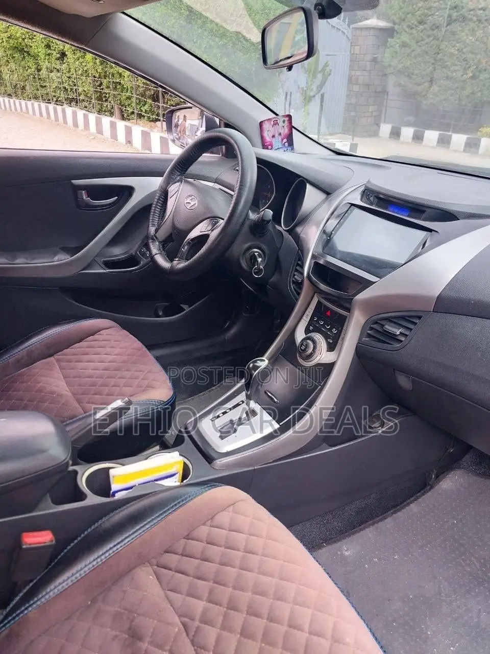 Hyundai Avante 2011 Gray