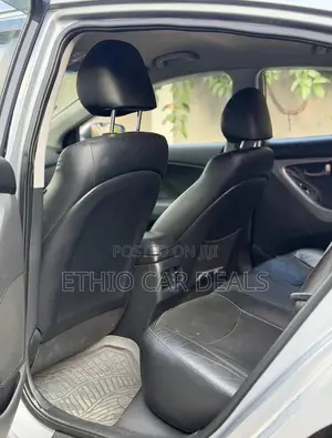 Hyundai Avante 2015 Gray
