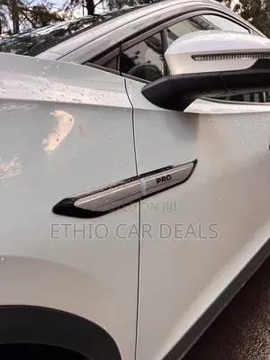 Volkswagen ID.6 2023 White