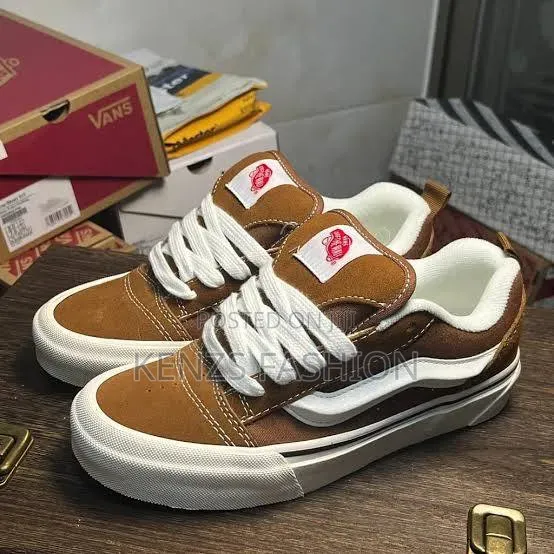 New Arrival- Original Vans Kun School