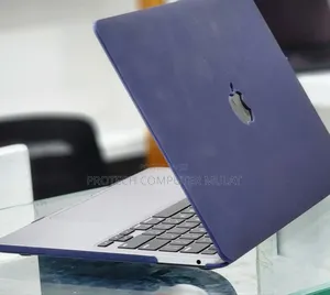 New Laptop Apple MacBook Pro M1 8GB Apple M1 SSD 512GB