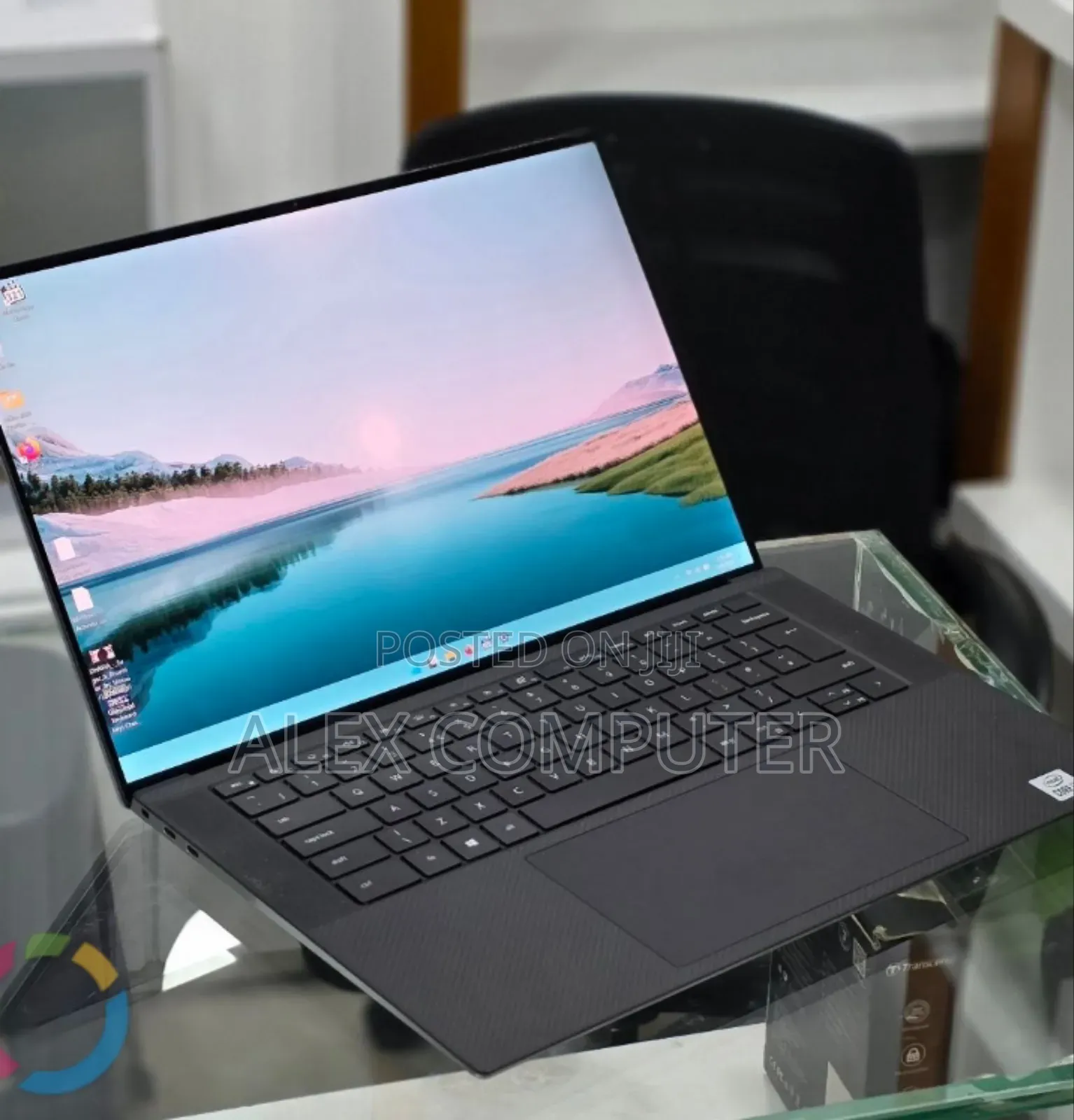 New Laptop Dell Precision 5550 16GB Intel Core i7 SSD 512GB