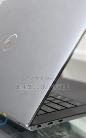 New Laptop Dell Precision 5550 16GB Intel Core i7 SSD 512GB