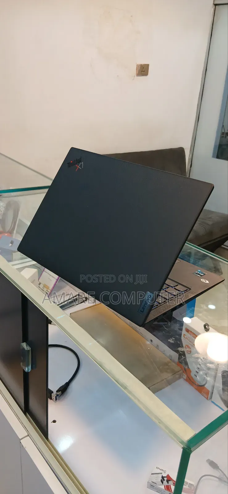 New Laptop Lenovo ThinkPad X1 Carbon 16GB Intel Core i7 SSD 512GB