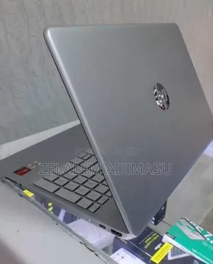 New Laptop HP Stream Notebook 8GB AMD Ryzen 5 SSD 512GB