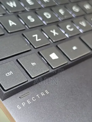 New Laptop HP Spectra 13 16GB Intel Core i7 SSD 512GB