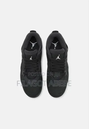 Jordan Rm 4 . Black With White Color