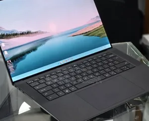 New Laptop Dell Precision 5550 16GB Intel Core i7 SSD 512GB
