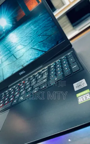 New Laptop Dell Inspiron 15 16GB Intel Core i7 SSD 512GB