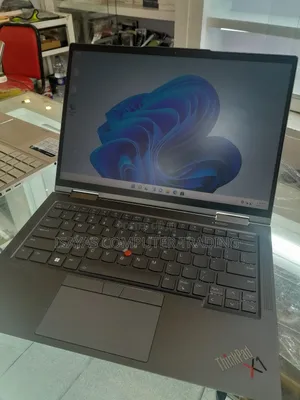New Laptop Lenovo Thinkpad X1 Yoga 32GB Intel Core i7 SSD 512GB