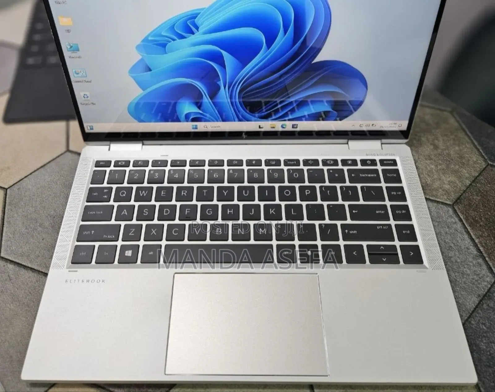 New Laptop HP EliteBook 1040 G8 16GB Intel Core i7 SSD 512GB