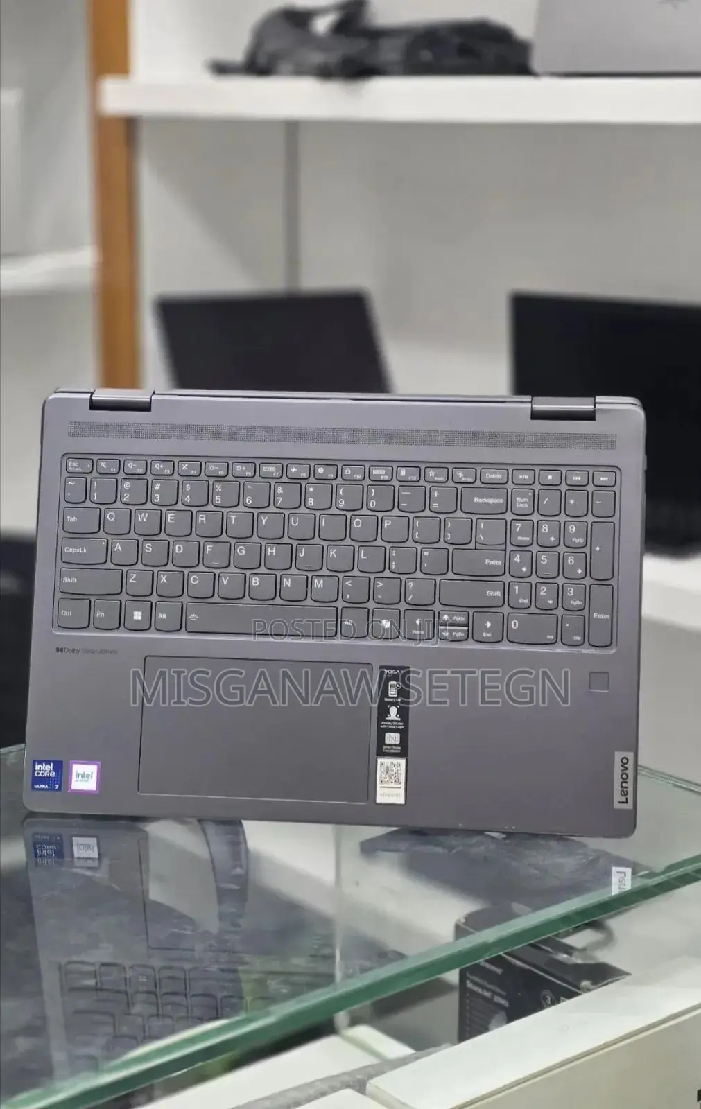 New Laptop Lenovo Yoga 7i 16GB Intel Core Ultra 7 SSD 512GB