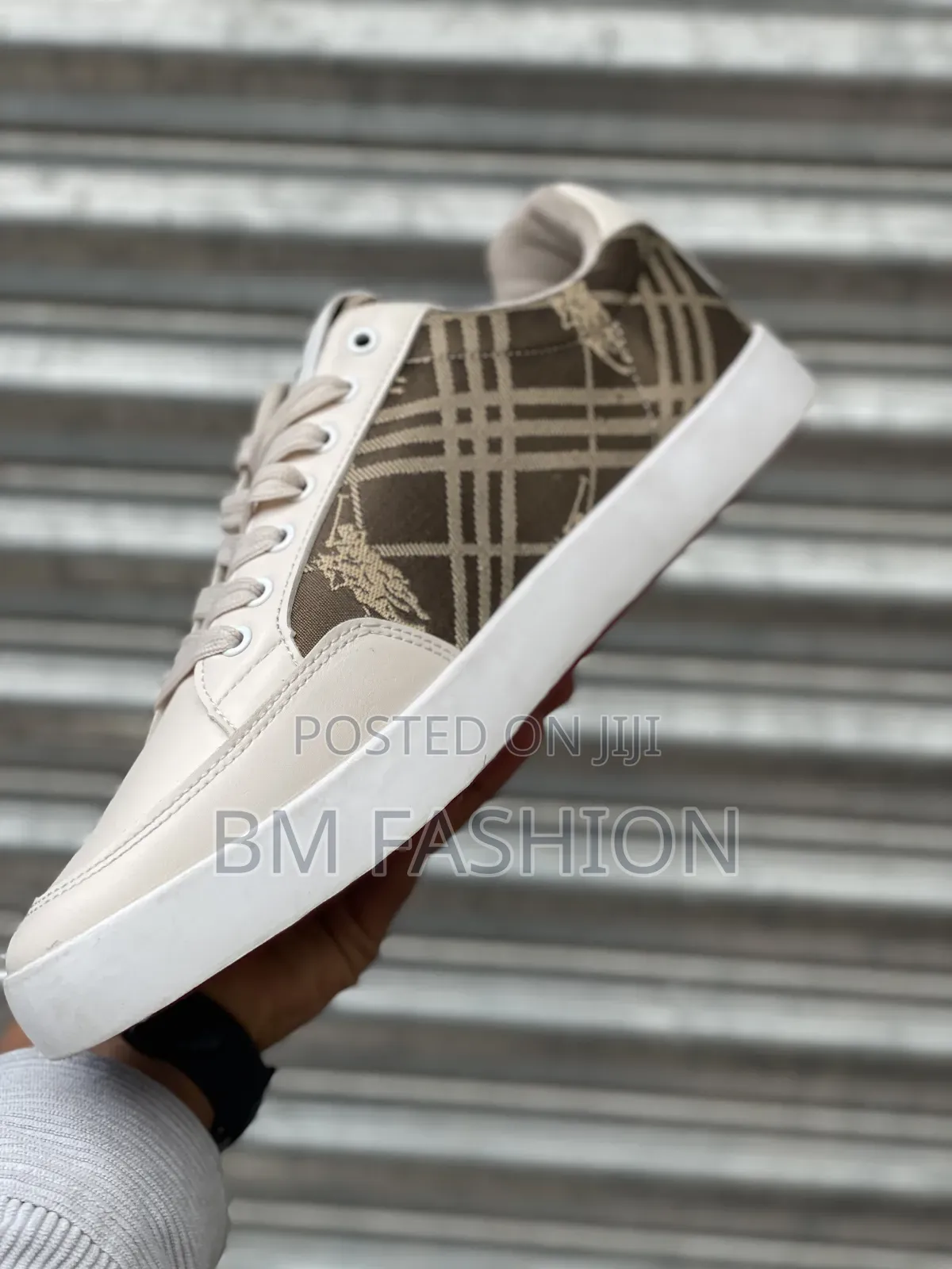 Us Polo Assn: Brown Jacquard Plaid