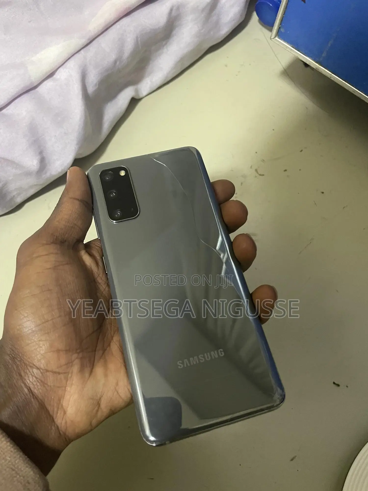 Samsung Galaxy S20 128 GB Gray