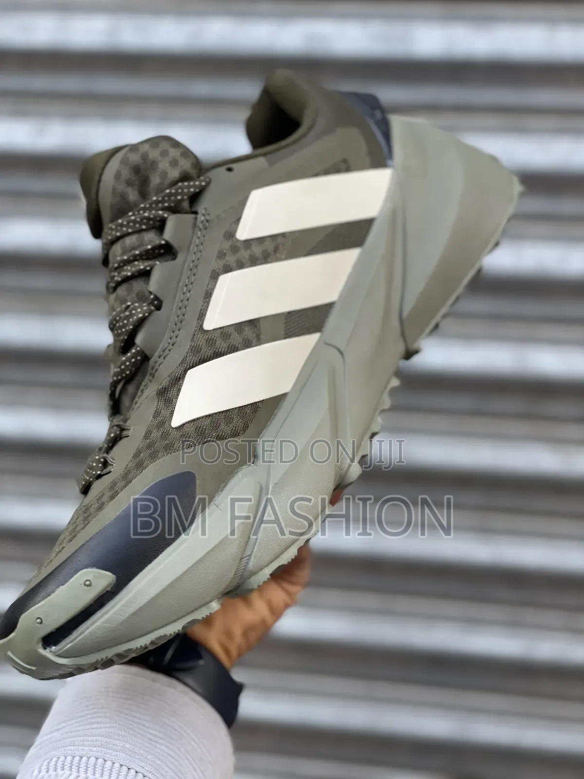 Adidas Men's Weather Proofing Sneakers (100% Original)