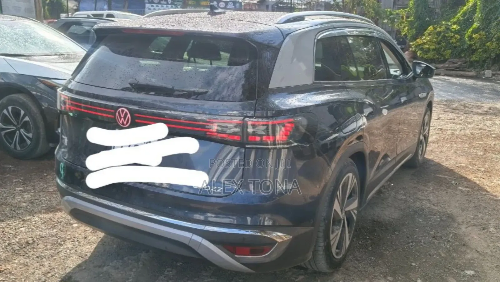Volkswagen ID.6 2022 Blue