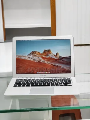 New Laptop Apple MacBook Air 2015 8GB Intel Core i5 SSD 128GB