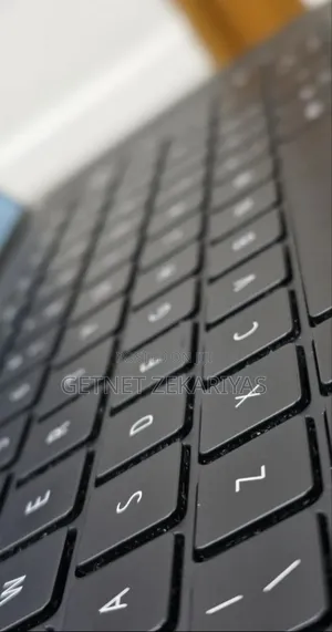 New Laptop Dell Precision 5550 16GB Intel Core i7 SSD 512GB