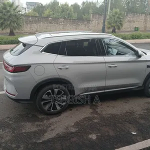 New BYD Song Plus 2025 Silver