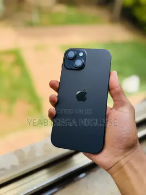 New Apple iPhone 15 128 GB Black