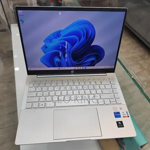 New Laptop HP Pavilion 14-ce3064st 16GB Intel Core i5 SSD 1T