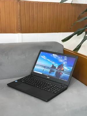 New Laptop Acer 4GB SSD 500GB